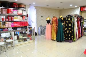 مغازه پوشاک زنانه در درگهان قشم